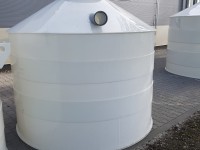 Műanyag vízelvezető tartály